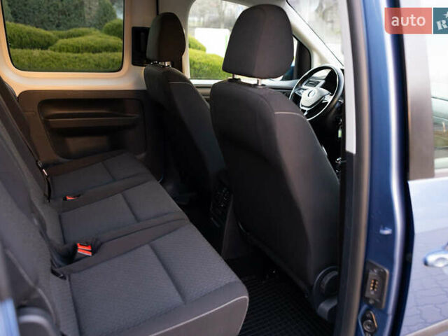 Синий Фольксваген Кадди, объемом двигателя 2 л и пробегом 203 тыс. км за 17300 $, фото 56 на Automoto.ua