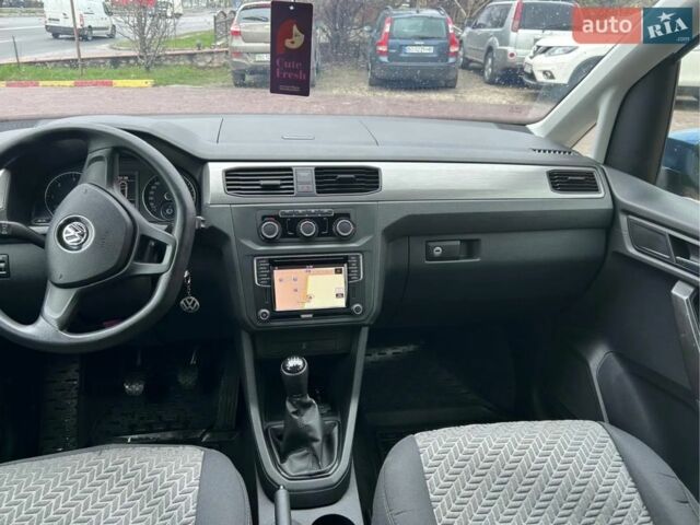 Синій Фольксваген Кадді, об'ємом двигуна 2 л та пробігом 286 тис. км за 14198 $, фото 9 на Automoto.ua
