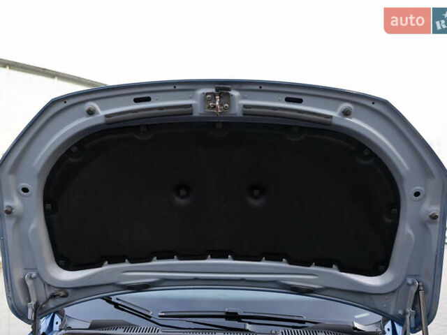 Синий Фольксваген Кадди, объемом двигателя 2 л и пробегом 203 тыс. км за 17300 $, фото 76 на Automoto.ua