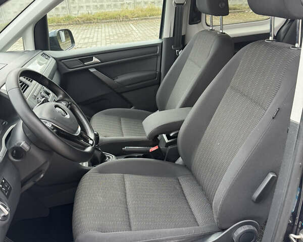 Синий Фольксваген Кадди, объемом двигателя 2 л и пробегом 260 тыс. км за 17700 $, фото 14 на Automoto.ua