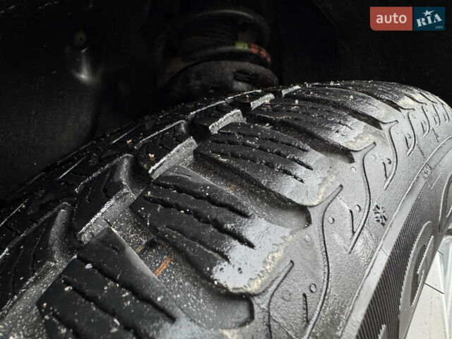 Синий Фольксваген Кадди, объемом двигателя 2 л и пробегом 287 тыс. км за 16700 $, фото 75 на Automoto.ua