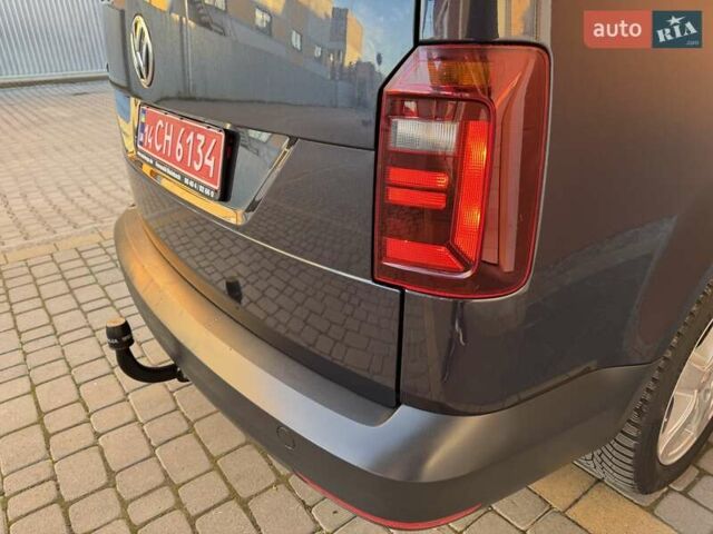 Синий Фольксваген Кадди, объемом двигателя 2 л и пробегом 158 тыс. км за 18900 $, фото 16 на Automoto.ua