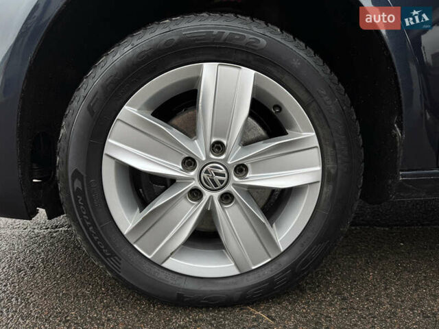 Синий Фольксваген Кадди, объемом двигателя 2 л и пробегом 287 тыс. км за 16700 $, фото 74 на Automoto.ua