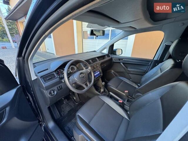 Синий Фольксваген Кадди, объемом двигателя 2 л и пробегом 158 тыс. км за 18900 $, фото 17 на Automoto.ua