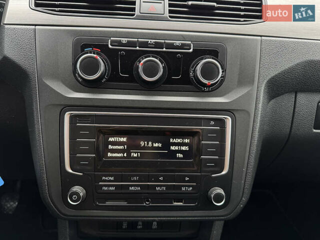 Синий Фольксваген Кадди, объемом двигателя 2 л и пробегом 287 тыс. км за 16700 $, фото 45 на Automoto.ua