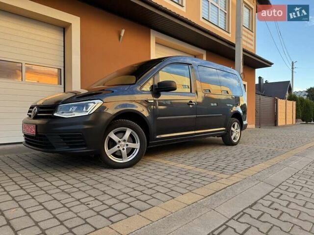 Синий Фольксваген Кадди, объемом двигателя 2 л и пробегом 158 тыс. км за 18900 $, фото 4 на Automoto.ua
