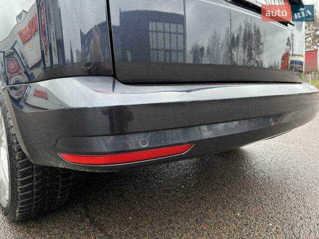 Синий Фольксваген Кадди, объемом двигателя 2 л и пробегом 287 тыс. км за 16700 $, фото 31 на Automoto.ua