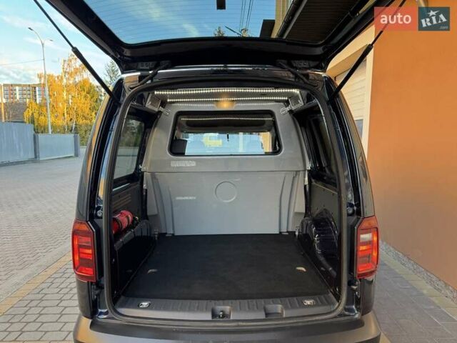 Синий Фольксваген Кадди, объемом двигателя 2 л и пробегом 158 тыс. км за 18900 $, фото 44 на Automoto.ua