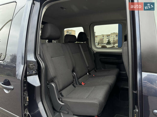 Синий Фольксваген Кадди, объемом двигателя 2 л и пробегом 287 тыс. км за 16700 $, фото 65 на Automoto.ua