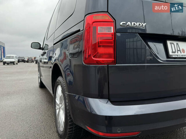 Синий Фольксваген Кадди, объемом двигателя 2 л и пробегом 287 тыс. км за 16700 $, фото 30 на Automoto.ua