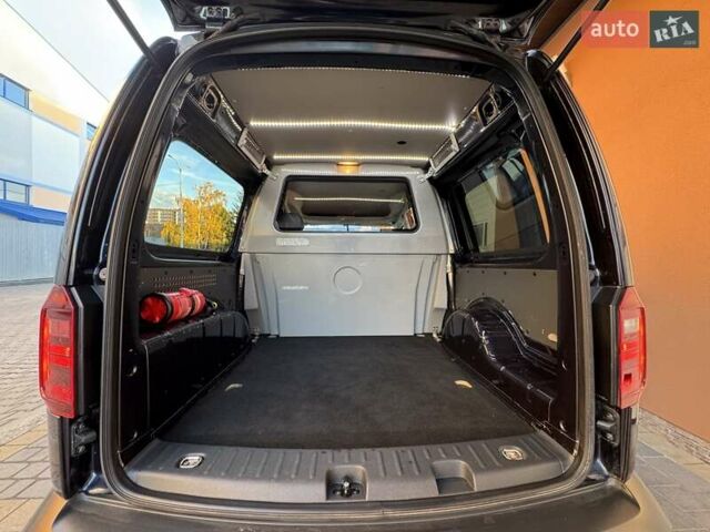 Синий Фольксваген Кадди, объемом двигателя 2 л и пробегом 158 тыс. км за 18900 $, фото 41 на Automoto.ua