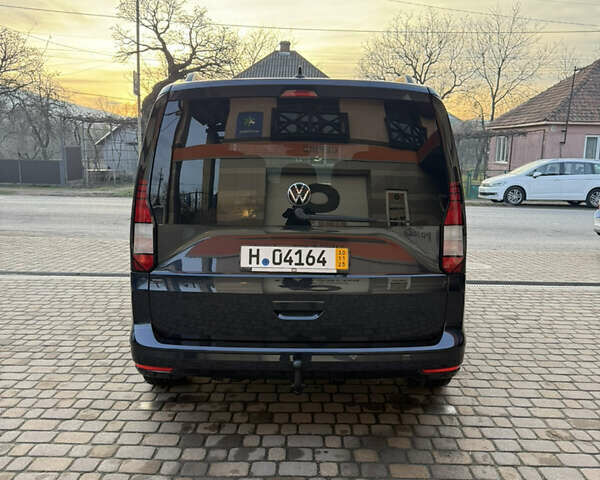 Синий Фольксваген Кадди, объемом двигателя 2 л и пробегом 204 тыс. км за 22700 $, фото 5 на Automoto.ua