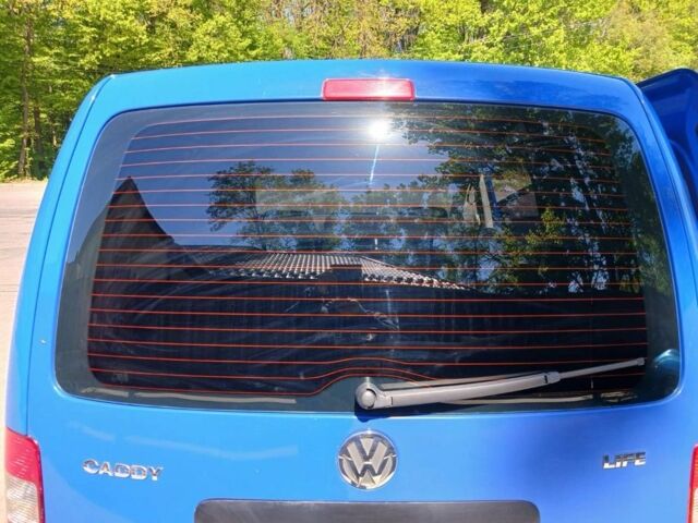 Синій Фольксваген Кадді, об'ємом двигуна 1.4 л та пробігом 320 тис. км за 5500 $, фото 3 на Automoto.ua