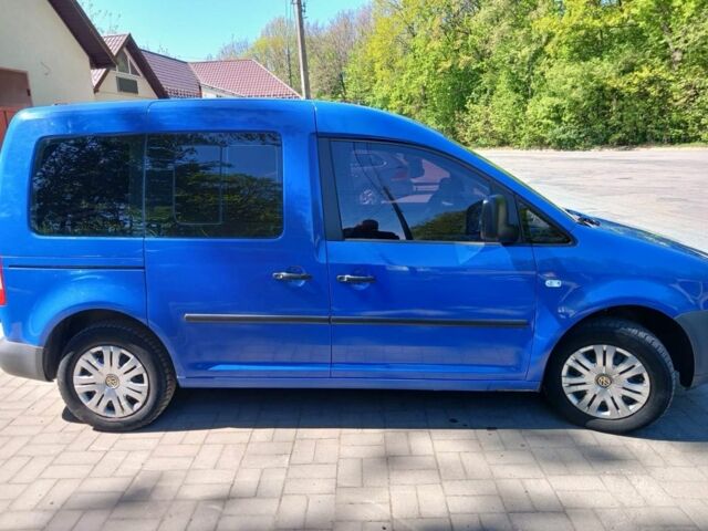 Синій Фольксваген Кадді, об'ємом двигуна 1.4 л та пробігом 320 тис. км за 5500 $, фото 1 на Automoto.ua