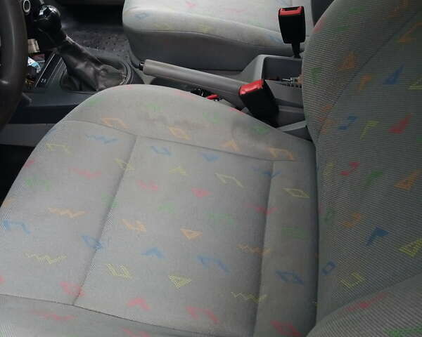 Зеленый Фольксваген Кадди, объемом двигателя 1.98 л и пробегом 226 тыс. км за 4731 $, фото 5 на Automoto.ua