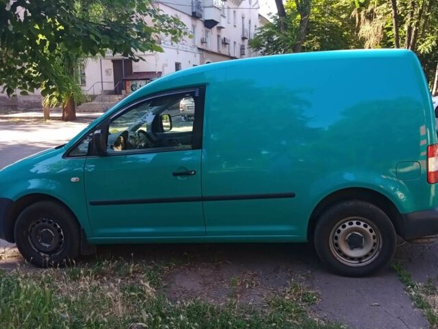 Зелений Фольксваген Кадді, об'ємом двигуна 0 л та пробігом 225 тис. км за 4900 $, фото 3 на Automoto.ua