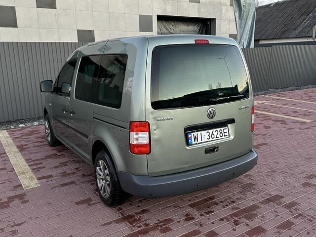 Зеленый Фольксваген Кадди, объемом двигателя 1.9 л и пробегом 459 тыс. км за 3000 $, фото 3 на Automoto.ua