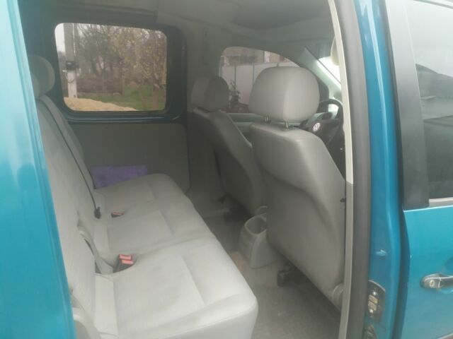 Зеленый Фольксваген Кадди, объемом двигателя 1.9 л и пробегом 287 тыс. км за 5850 $, фото 5 на Automoto.ua