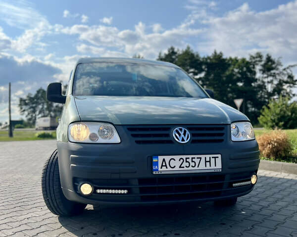 Зеленый Фольксваген Кадди, объемом двигателя 1.6 л и пробегом 285 тыс. км за 5700 $, фото 6 на Automoto.ua