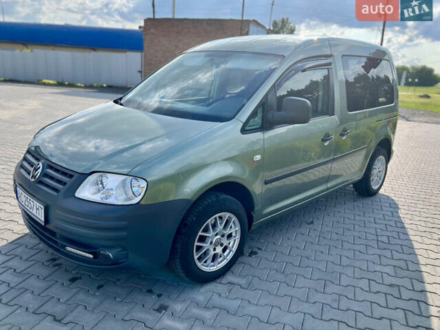 Зеленый Фольксваген Кадди, объемом двигателя 1.6 л и пробегом 285 тыс. км за 5700 $, фото 2 на Automoto.ua