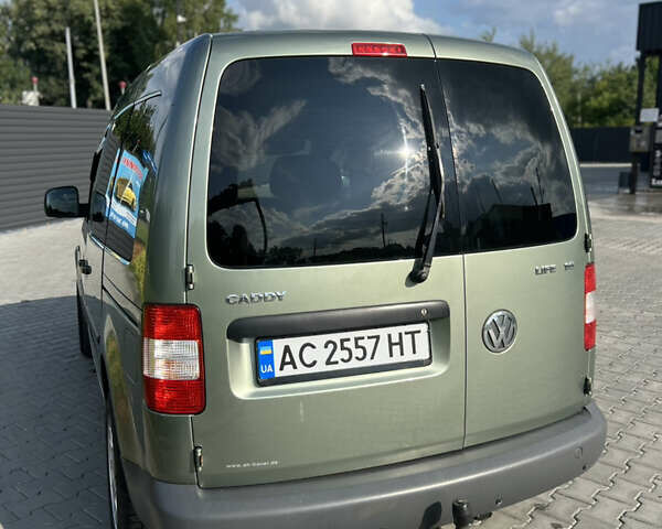 Зеленый Фольксваген Кадди, объемом двигателя 1.6 л и пробегом 285 тыс. км за 5700 $, фото 3 на Automoto.ua