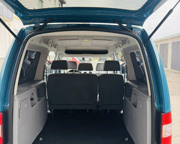 Зеленый Фольксваген Кадди, объемом двигателя 1.9 л и пробегом 313 тыс. км за 9400 $, фото 46 на Automoto.ua