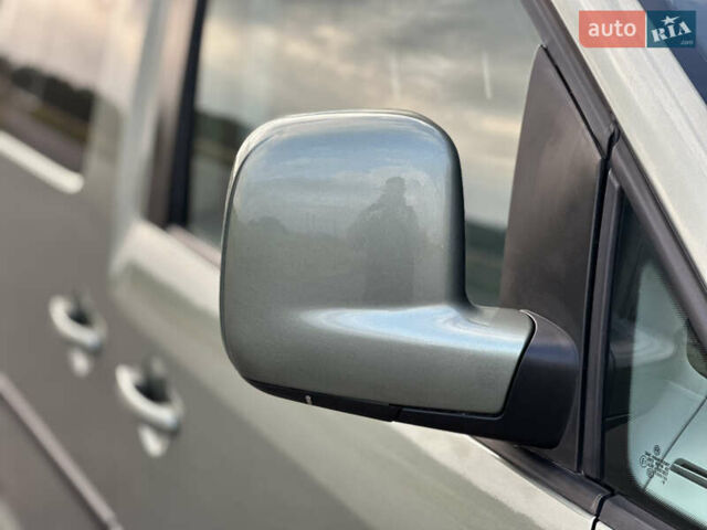 Фольксваген Кадди 2008 в Виннице на Automoto.ua Зеленый Фольксваген Кадди, объемом двигателя 1.6 л и пробегом 201 тыс. км за 9999 $, фото 8 на Automoto.ua