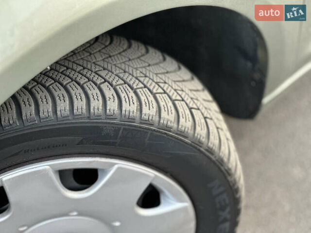 Фольксваген Кадди 2008 в Виннице на Automoto.ua Зеленый Фольксваген Кадди, объемом двигателя 1.6 л и пробегом 201 тыс. км за 9999 $, фото 3 на Automoto.ua