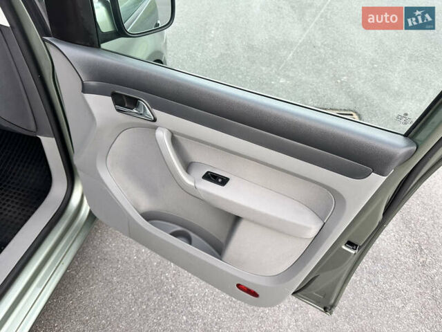 Фольксваген Кадди 2008 в Виннице на Automoto.ua Зеленый Фольксваген Кадди, объемом двигателя 1.6 л и пробегом 201 тыс. км за 9999 $, фото 76 на Automoto.ua