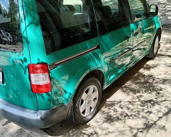 Зелений Фольксваген Кадді, об'ємом двигуна 1.9 л та пробігом 104 тис. км за 8800 $, фото 4 на Automoto.ua