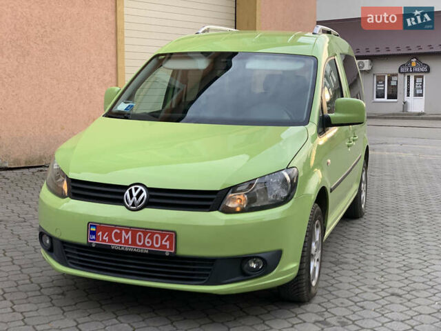Зеленый Фольксваген Кадди, объемом двигателя 1.6 л и пробегом 267 тыс. км за 11450 $, фото 4 на Automoto.ua