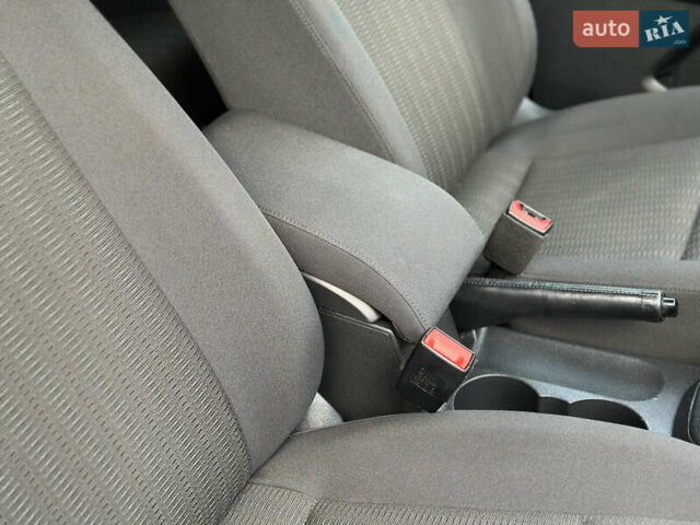 Зелений Фольксваген Кадді, об'ємом двигуна 2 л та пробігом 230 тис. км за 19950 $, фото 50 на Automoto.ua