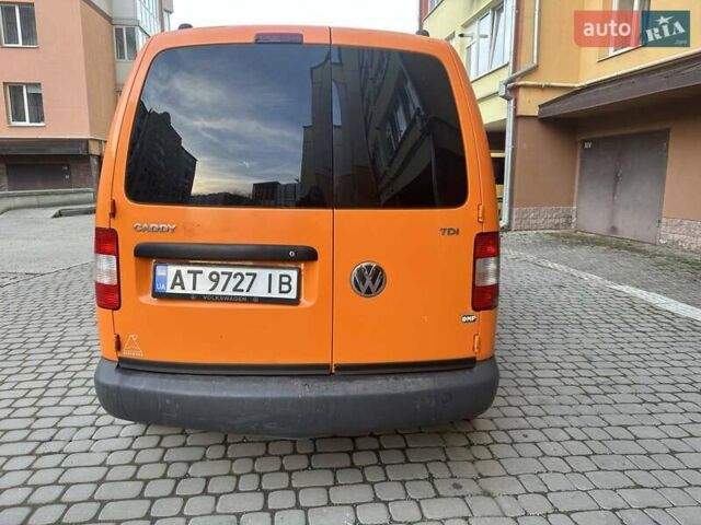 Оранжевый Фольксваген Кадди, объемом двигателя 1.9 л и пробегом 238 тыс. км за 5900 $, фото 5 на Automoto.ua
