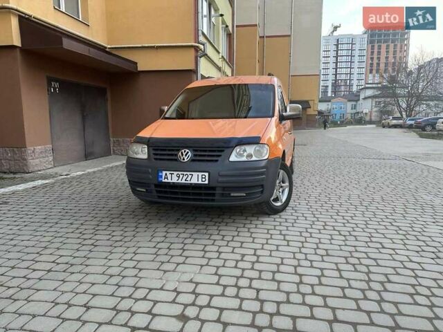 Оранжевый Фольксваген Кадди, объемом двигателя 1.9 л и пробегом 238 тыс. км за 5900 $, фото 1 на Automoto.ua