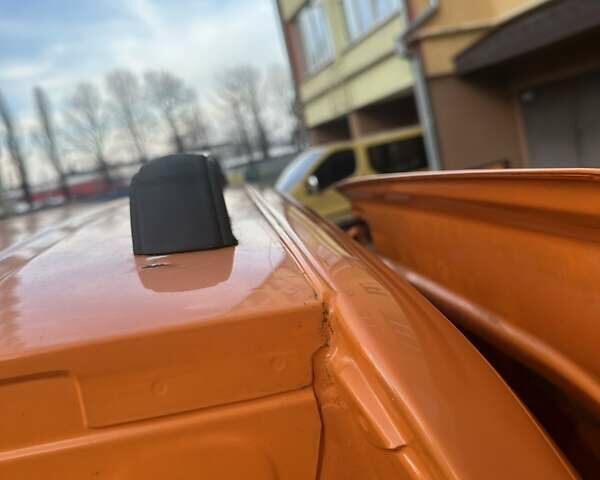 Оранжевый Фольксваген Кадди, объемом двигателя 1.9 л и пробегом 238 тыс. км за 5900 $, фото 29 на Automoto.ua