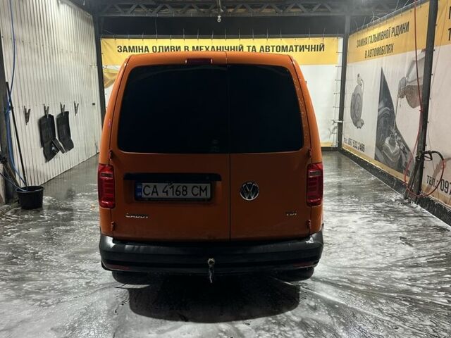 Помаранчевий Фольксваген Кадді, об'ємом двигуна 1.6 л та пробігом 292 тис. км за 9999 $, фото 4 на Automoto.ua
