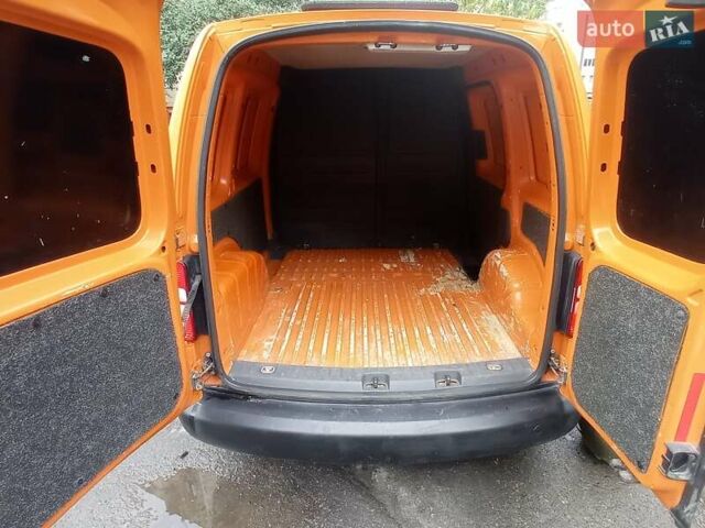 Помаранчевий Фольксваген Кадді, об'ємом двигуна 1.2 л та пробігом 360 тис. км за 6800 $, фото 8 на Automoto.ua