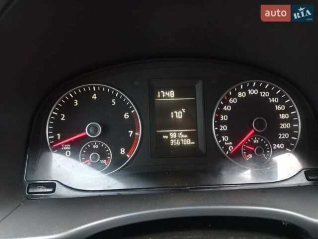 Помаранчевий Фольксваген Кадді, об'ємом двигуна 1.2 л та пробігом 360 тис. км за 6800 $, фото 12 на Automoto.ua