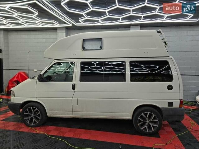 Белый Фольксваген Калифорния, объемом двигателя 2.5 л и пробегом 231 тыс. км за 17697 $, фото 11 на Automoto.ua