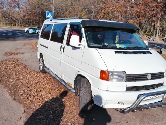 Белый Фольксваген Каравелла, объемом двигателя 2.5 л и пробегом 345 тыс. км за 4200 $, фото 7 на Automoto.ua