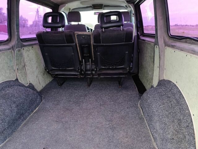 Фольксваген Каравелла 2004 в Львове на Automoto.ua Белый Фольксваген Каравелла, объемом двигателя 1.9 л и пробегом 420 тыс. км за 4699 $, фото 2 на Automoto.ua