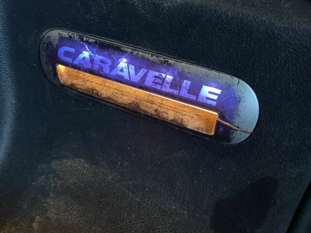 Белый Фольксваген Каравелла, объемом двигателя 0 л и пробегом 350 тыс. км за 17000 $, фото 8 на Automoto.ua