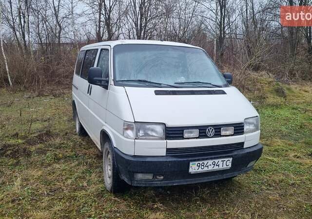 Білий Фольксваген Каравелла, об'ємом двигуна 2.5 л та пробігом 342 тис. км за 2550 $, фото 2 на Automoto.ua