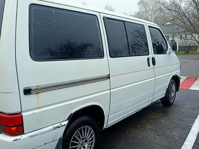 Білий Фольксваген Каравелла, об'ємом двигуна 1.9 л та пробігом 600 тис. км за 4200 $, фото 1 на Automoto.ua