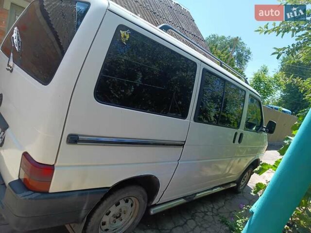 Білий Фольксваген Каравелла, об'ємом двигуна 2.4 л та пробігом 550 тис. км за 3700 $, фото 4 на Automoto.ua
