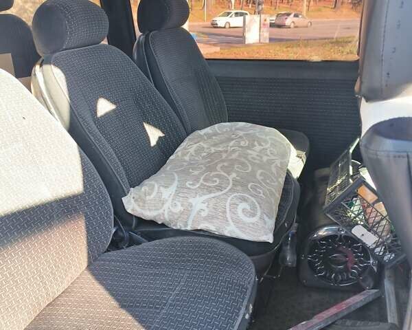 Белый Фольксваген Каравелла, объемом двигателя 2.46 л и пробегом 450 тыс. км за 4200 $, фото 6 на Automoto.ua