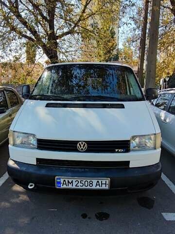 Білий Фольксваген Каравелла, об'ємом двигуна 2.5 л та пробігом 420 тис. км за 6800 $, фото 6 на Automoto.ua