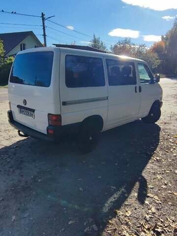 Білий Фольксваген Каравелла, об'ємом двигуна 2.5 л та пробігом 420 тис. км за 6800 $, фото 15 на Automoto.ua