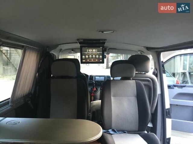 Белый Фольксваген Каравелла, объемом двигателя 0 л и пробегом 350 тыс. км за 8400 $, фото 9 на Automoto.ua