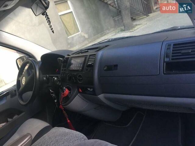 Белый Фольксваген Каравелла, объемом двигателя 0 л и пробегом 350 тыс. км за 8400 $, фото 5 на Automoto.ua